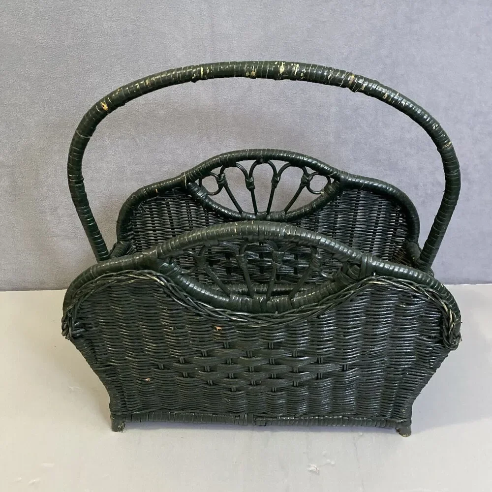 VTG Wicker Magazine Towel Record Storage Basket Green Peacock Shabby Cottage 60s